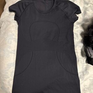 Lululemon Navy Blue Swiftly Tech Top